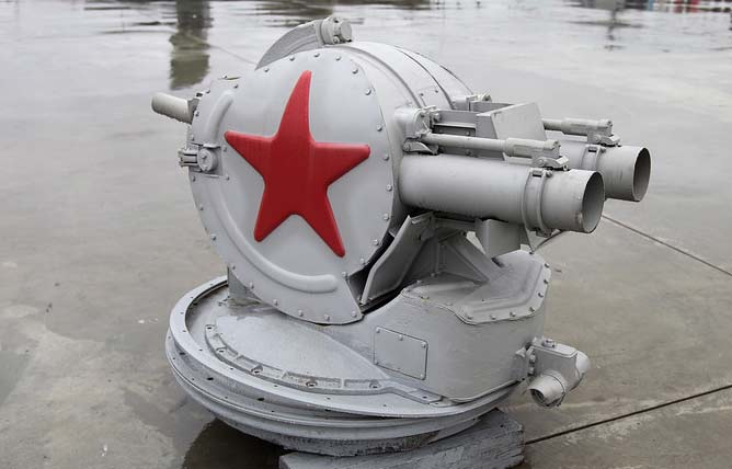 140-мм корабельная пусковая установка ЗИФ-121 (КЛ-102) (СССР)