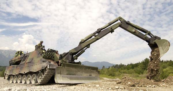 Бронированная инженерная машина Pionierpanzer 3 Kodiak (Германия)