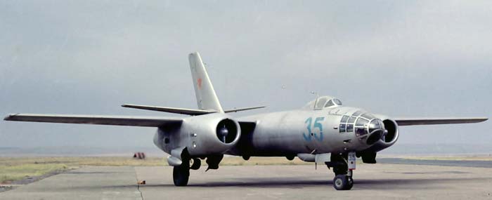 Фронтовой бомбардировщик Ил-28 (СССР)