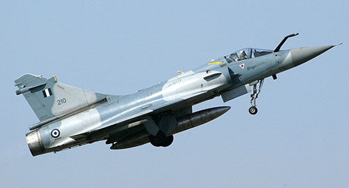 Истребитель-перехватчик Mirage 2000 (Франция)