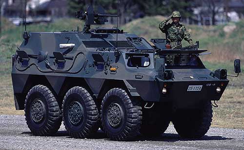 Командно-штабная машина Type 82 (Япония)
