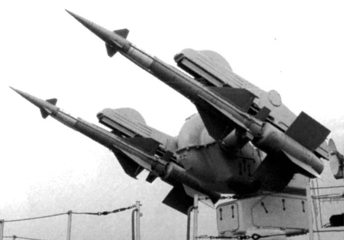 Корабельный зенитный ракетный комплекс 4К90 М-1 «Волна» (СССР)
