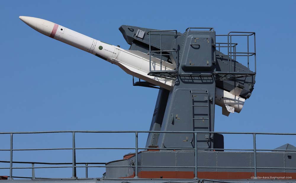 Корабельный зенитный ракетный комплекс М-22 «Ураган» (СССР)