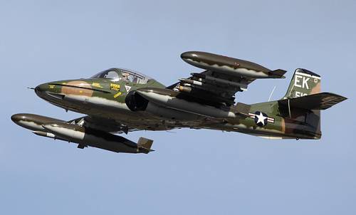 Легкий штурмовик A-37 Dragonfly (США)