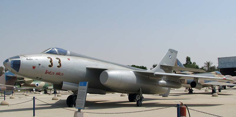Многоцелевой самолёт SO.4050 Vautour II (Франция)