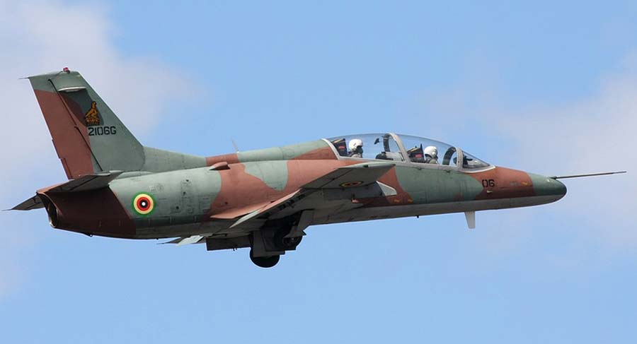Многоцелевой штурмовик JL-8 / K-8 Karakorum (Китай)