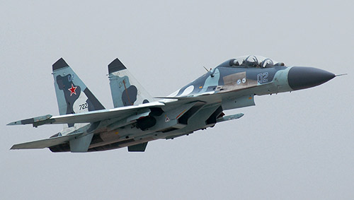 Многофункциональный истребитель Су-35 (Россия)
