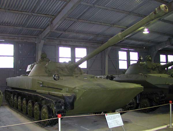 Опытный танк «Объект 906» (ПТ-85) (СССР)