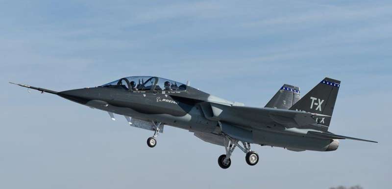 Опытный учебно-боевой самолёт Boeing T-X (BTX1) (США)