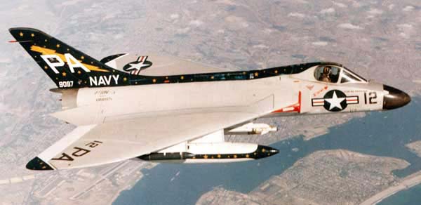 Палубный истребитель Douglas F4D Skyray / F-6 Skyray (США)