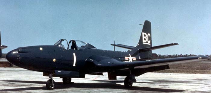 Палубный истребитель McDonnell FH-1 «Phantom» (США)