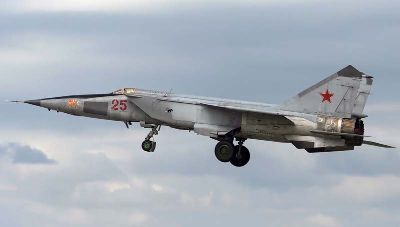 Разведчик-бомбардировщик МиГ-25РБ (СССР)