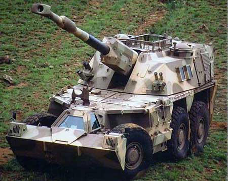 Самоходная артиллерийская установка G6 Rhino (ЮАР)