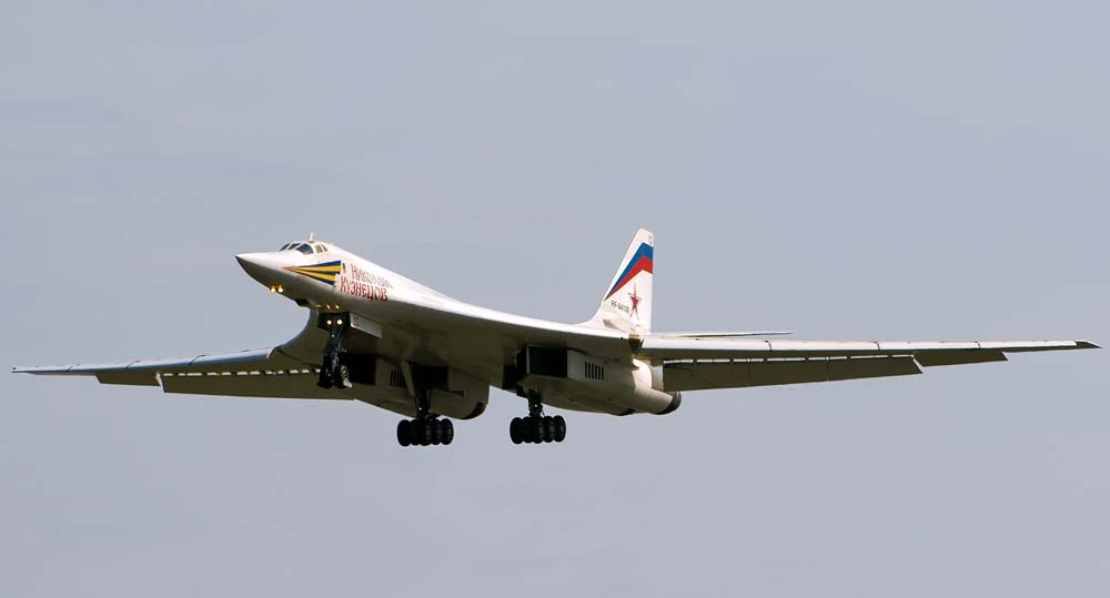 Стратегический бомбардировщик Ту-160 (СССР)