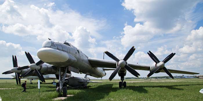 Тяжелый бомбардировщик Ту-95К-22 (СССР)