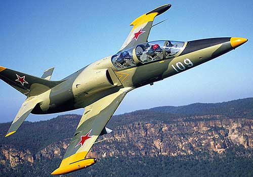 Учебно-боевой самолет L-39 Albatros (Чехия)