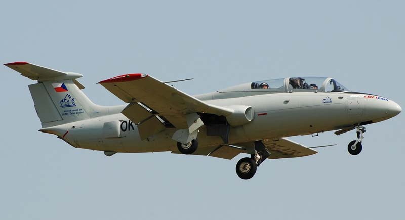 Учебно-тренировочный самолёт Aero L-29 «Delfin» (Чехословакия)