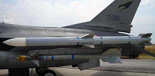 Управляемая ракета AIM-120 AMRAAM (США)