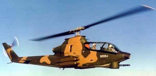 Вертолет огневой поддержки AH-1 Huey Cobra (США)