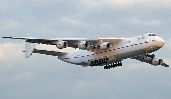Военно-транспортный самолет Ан-225 Мрия (СССР)