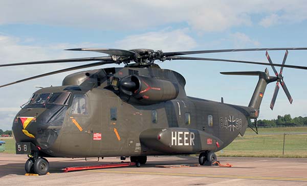 Военно-транспортный вертолёт CH-53 Sea Stallion (США)